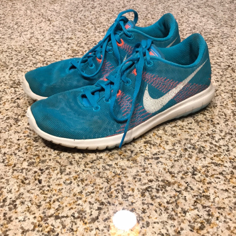 Nike shoes